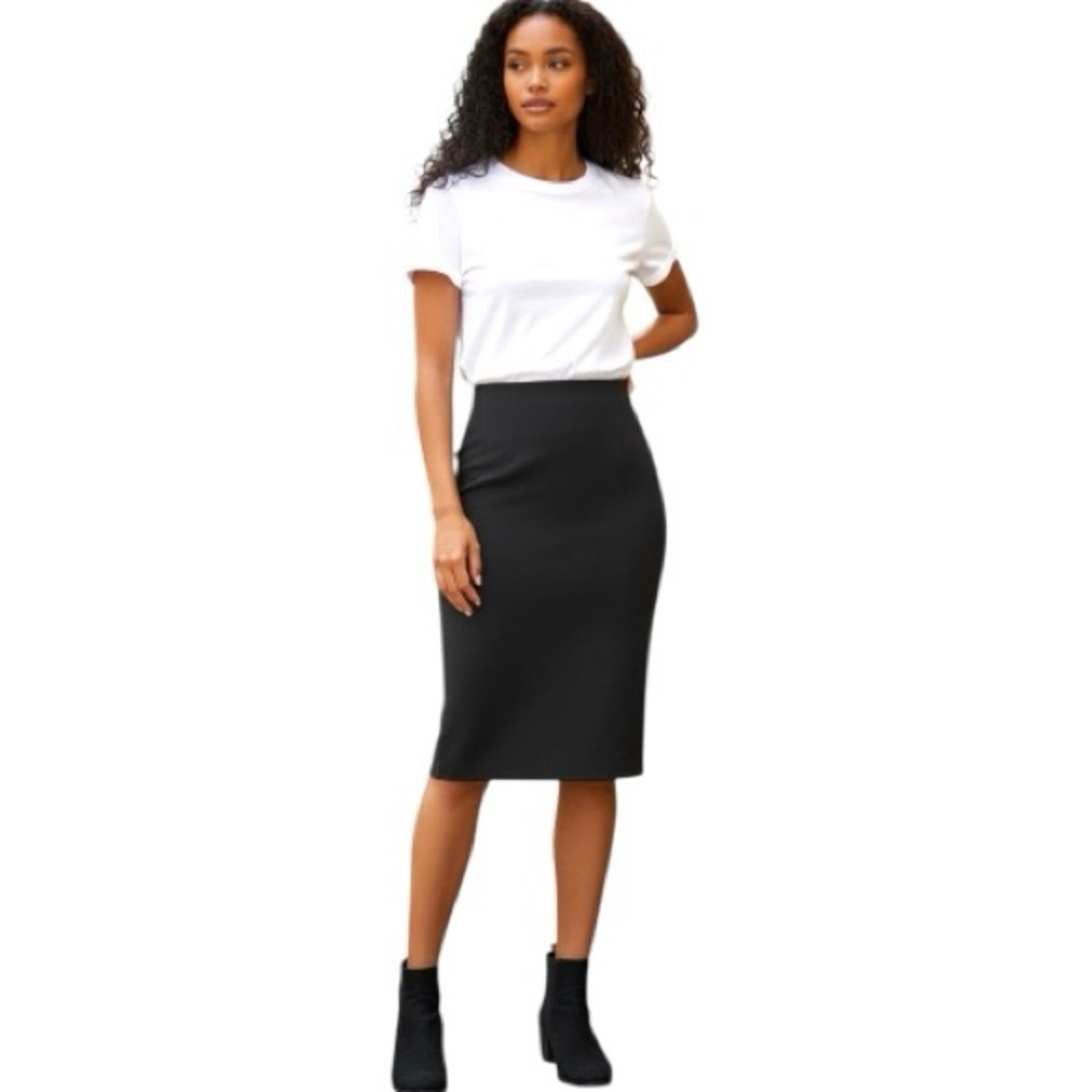 Zara Black Pencil Skirt Sz L Crepe Feminine Back Slit Classic Design Minimalist